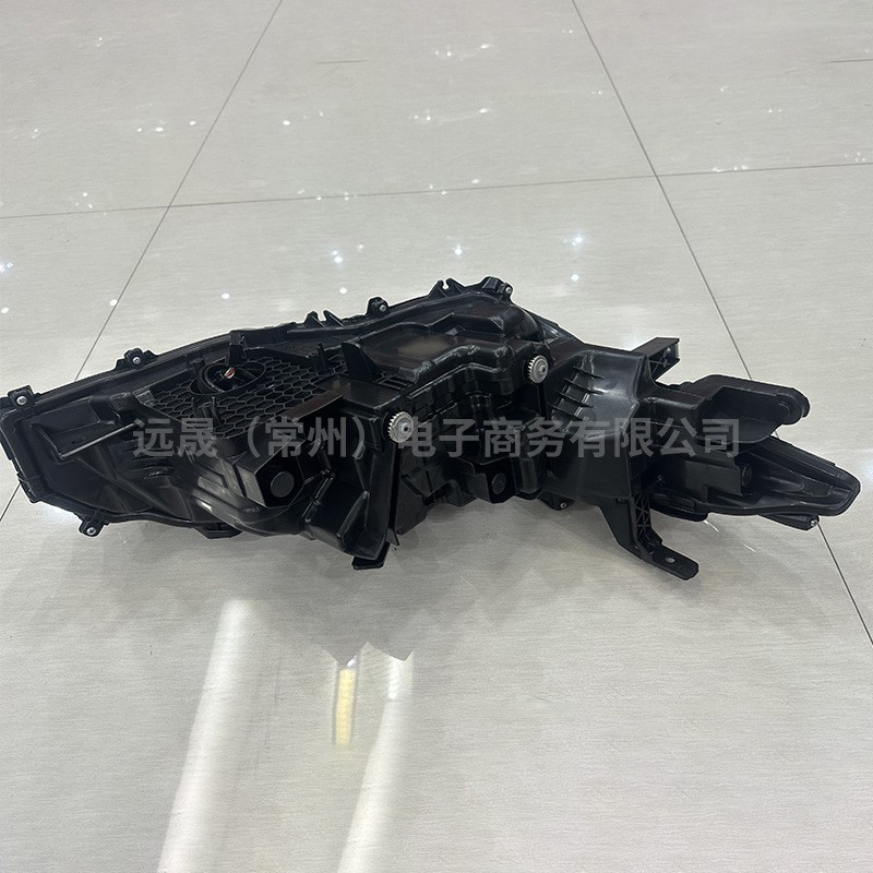 For Toyota 2019 AVALON LED Front Headlights LED OEM: 81170-07240 81130-07240