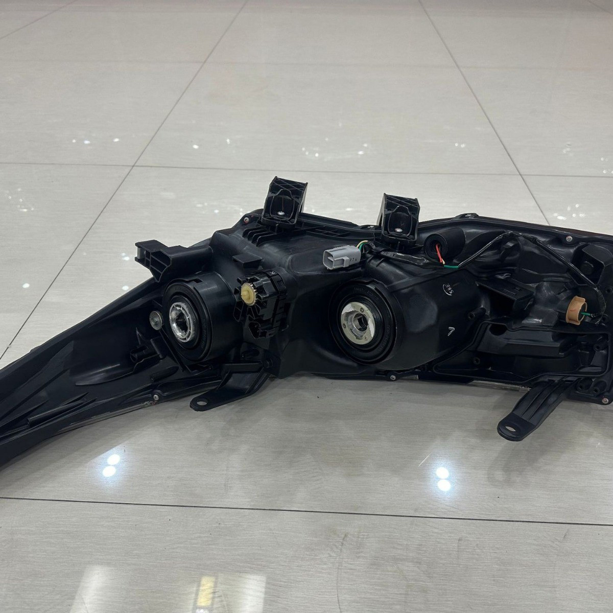 For Toyota 2014-2017 Corolla LED Lens front headlights OEM: 81170-02J10 81130-02J10