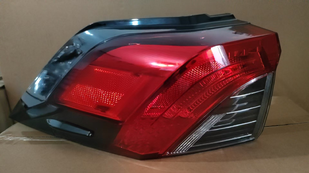 For Toyota RAV4 2020-2024 USA Taillights 81590-0R060 81580-0R060 81560-0R090 81550-0R090