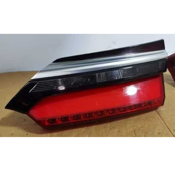 For Toyota 2017 Corolla rear taillight OEM: 81591-02430 81580-02430