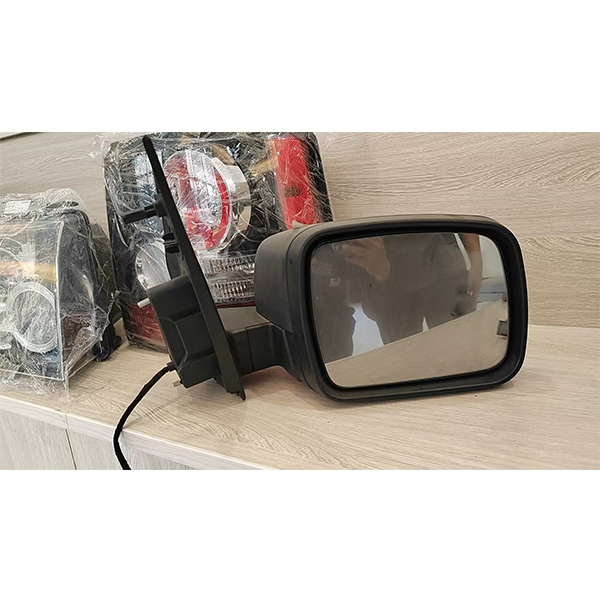 For 2010 Land Rover Range Rover Discovery 4 rearview mirror OEM: LR041886 LR041881