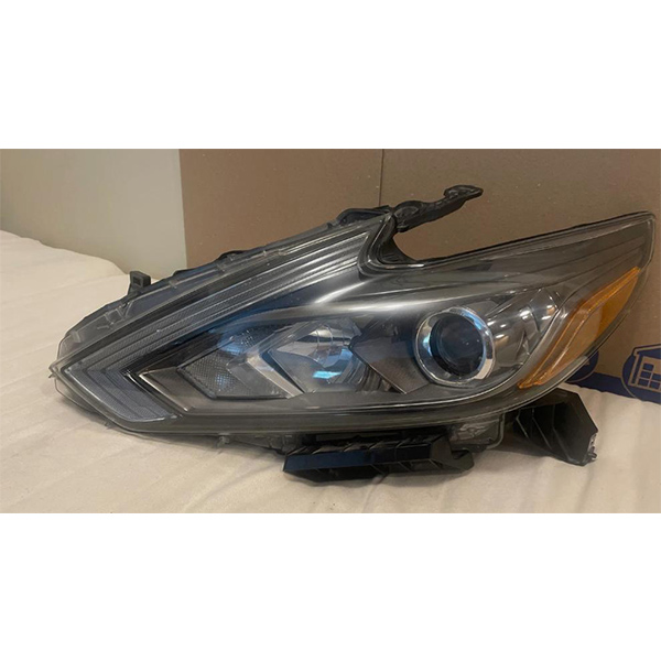 For Nissan 2016-2018 ALTIMA USA Head Lamp (LE) Low (Grey) OEM: 26060-9HS9B / 26010-9HS9B