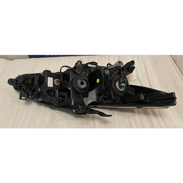 For Nissan 2016-2018 ALTIMA USA Head Lamp (LE) Low (Grey) OEM: 26060-9HS9B / 26010-9HS9B