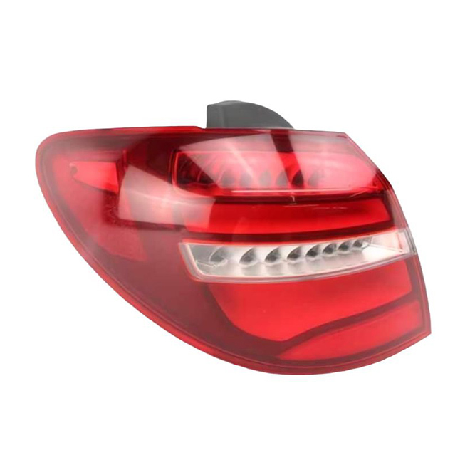For Mercedes-Benz 2013-2020 B-Class W246 Outer Tail Light OEM: L:2469068700 R:2469068800