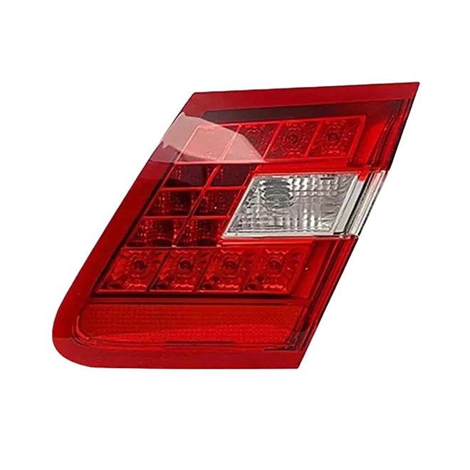 For Mercedes-Benz 2010-2013 E-Class W212 old model taillights L: 2129060764 R: 2129060864
