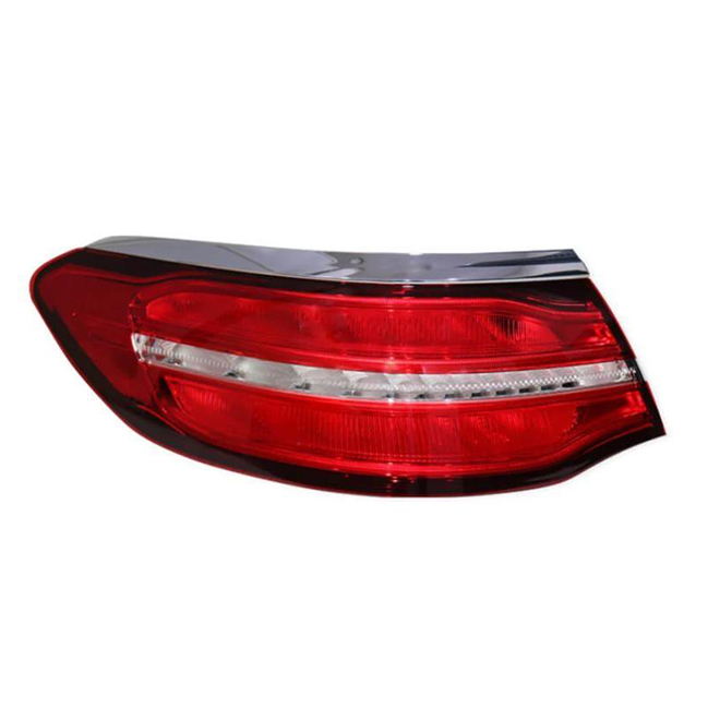 For Mercedes-Benz 2015-2019 GLC W253 Coupe Old model Tail light L: 2539063502 R: 2539063602