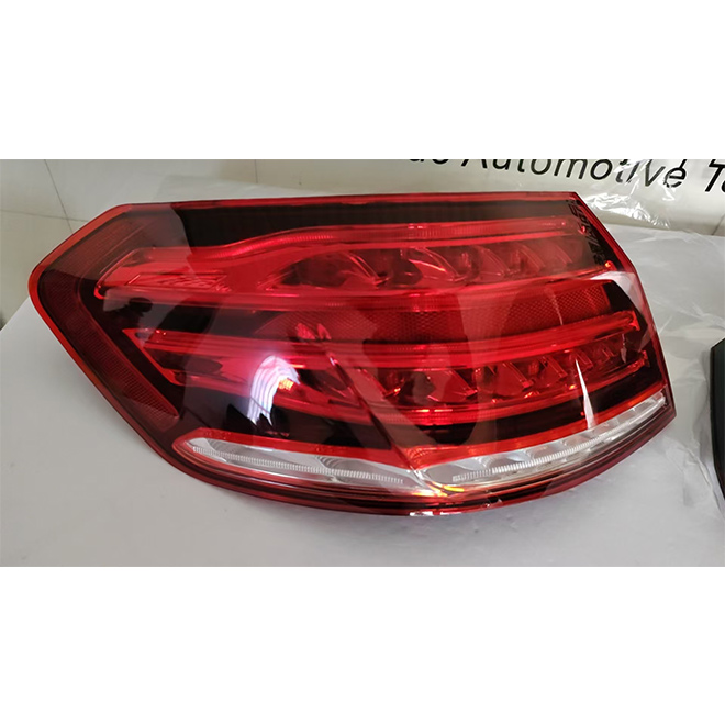 Mercedes-Benz 2014-2016 E-Class W212 New Model Tail Lights L:2129060103 R:2129060203