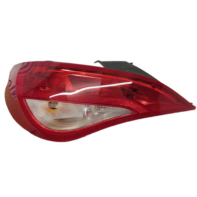 For Mercedes-Benz 2013-2017 CLA 117 old model high and low configuration taillight halogen L:1179069700 R:1179069800